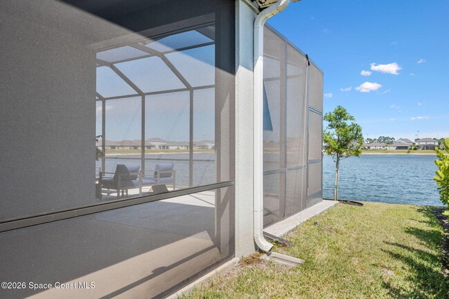 Photo - 2631 Pinwherry St NW