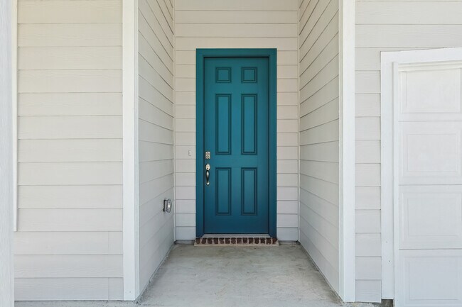 Photo - 5941 Revere Dr Casa