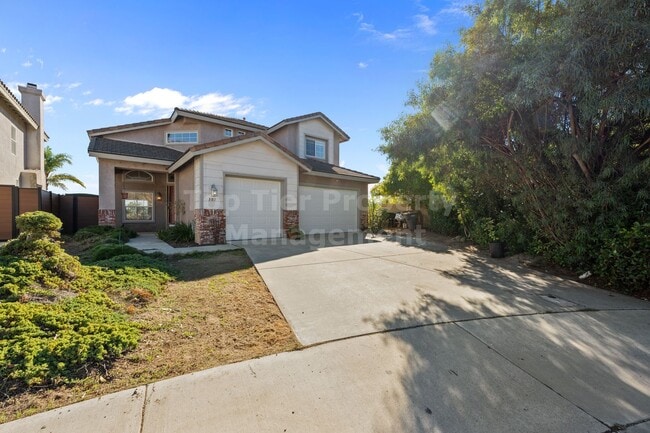 Building Photo - Beautiful 4 bed, 3 bath, 2,726 sqft House in Peaceful San Marcos Neighborhood - Available NOW