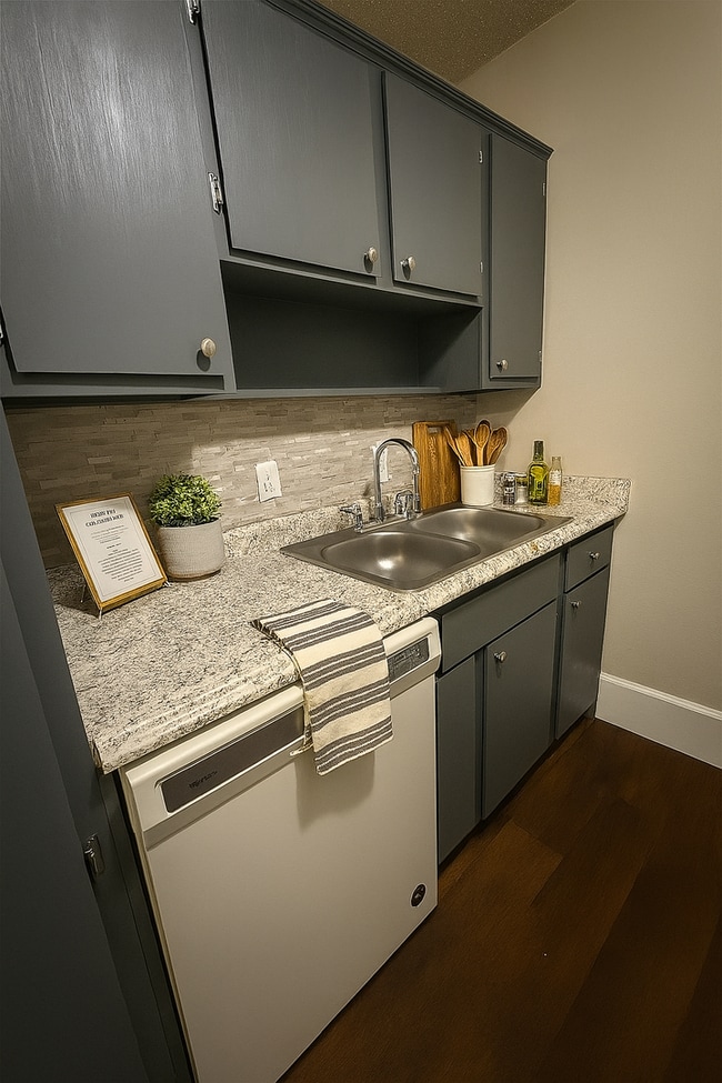 Wind Crest Apartments