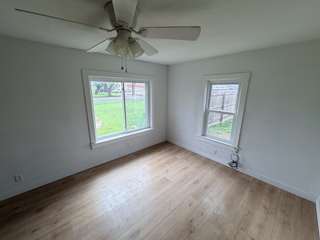 Photo - 421 N Archer St