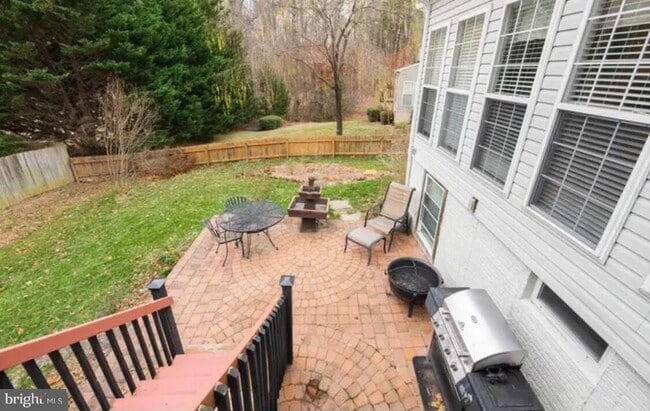 Photo - 35 Live Oak Ln