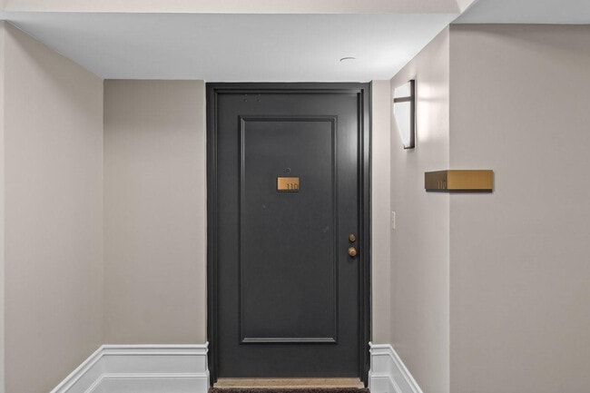 Photo - 100 SE 5th Ave Unit 110