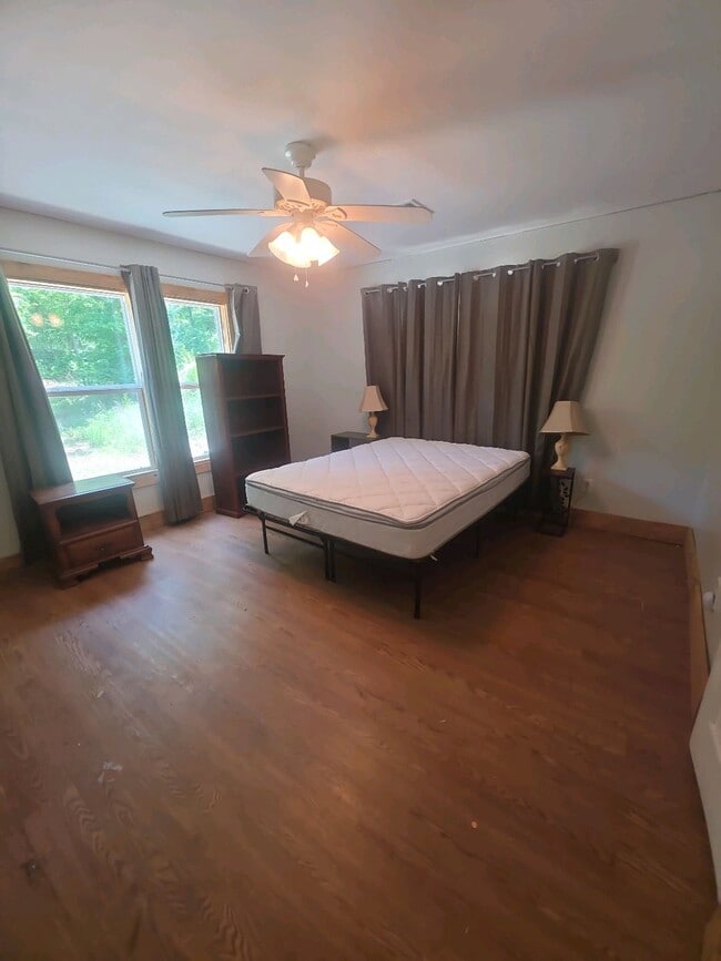 Photo - 147 Bayou Rd