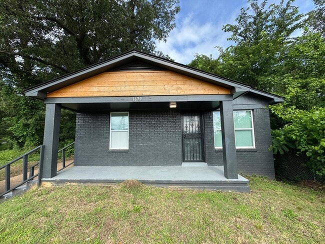 New Rental Opportunity in Memphis! - New Rental Opportunity in Memphis!