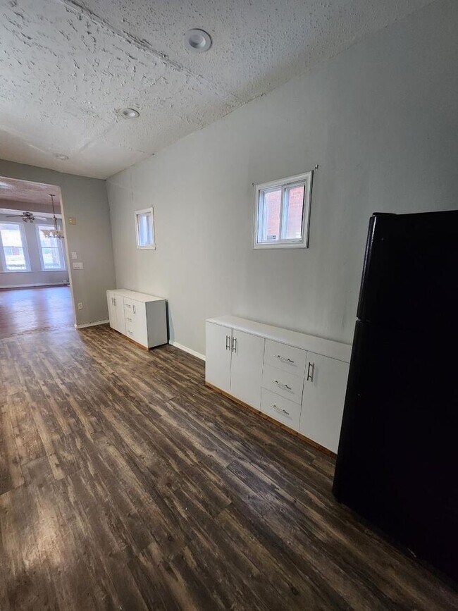 Photo - Pet Friendly 5 Bedroom Home in York!