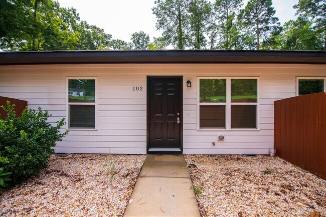 Photo - 1114 Chaney Rd