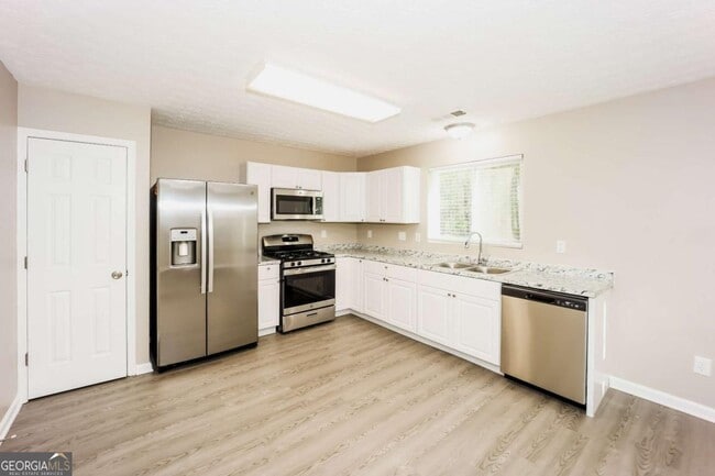 Photo - 3530 Sable Glen Ln