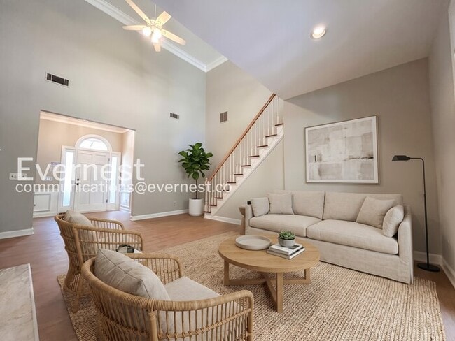 4580 Village Dr