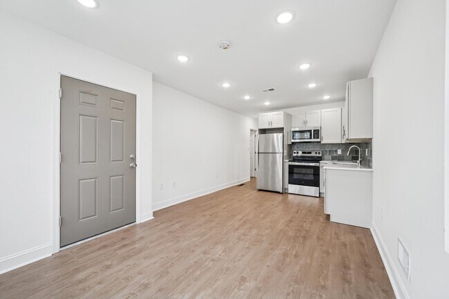 Photo - 2534 S 61st St