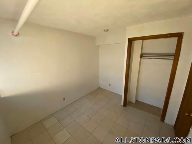 Photo - 4 Price Rd Unit 14