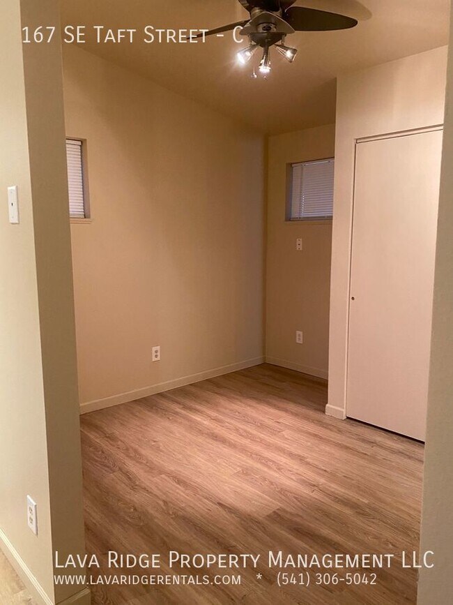 Photo - 167 SE Taft Ave Unidad C