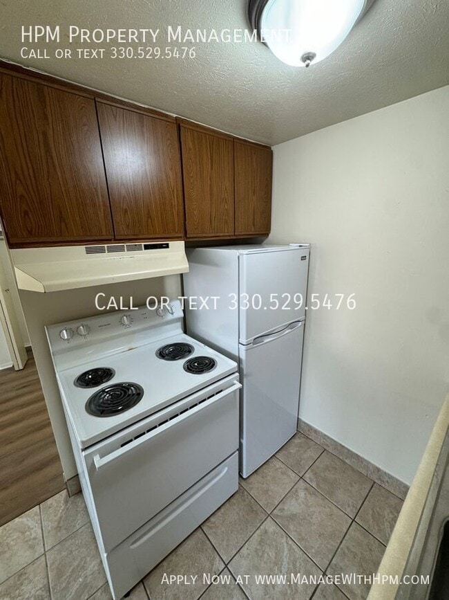 Photo - 20602 Lorain Rd Unit B9