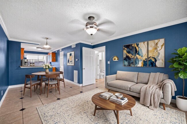 Photo - 1220 Shadowdale Dr Unidad 6