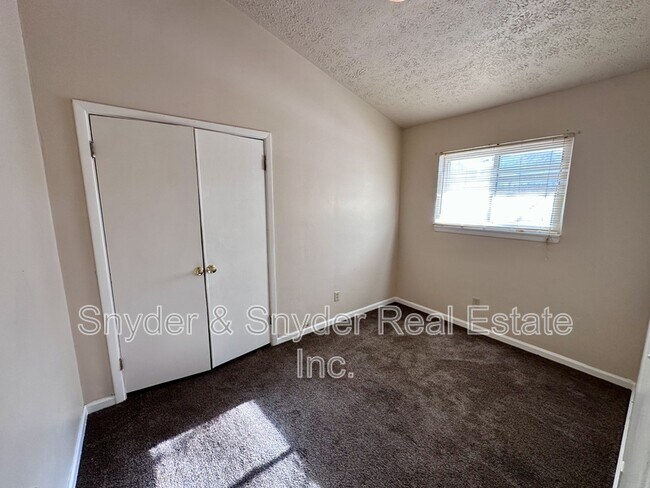 Photo - 279-281 Grove St