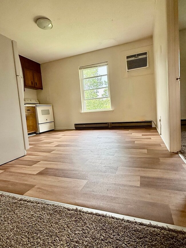 Photo - 141 Hendricks Blvd Unit 141-6