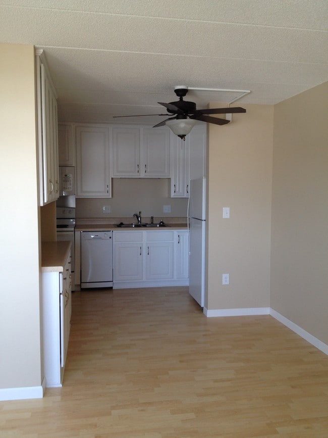 Lincoln Center Apartments