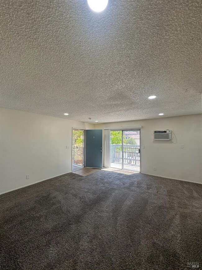 Building Photo - 118 Yorkshire Ct Unit D