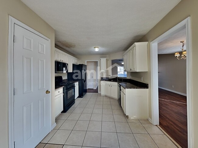 Photo - 805 Chatham Park Dr