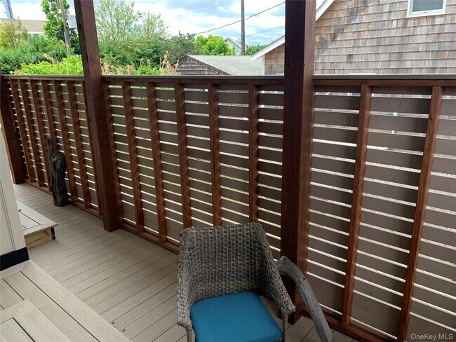 Photo - 7 Atlantic Ave