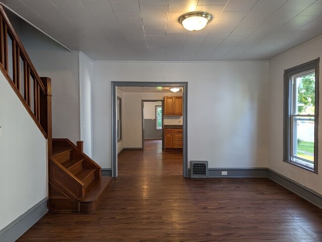 Photo - 695/697 Highland Ave Unit 697 Highland Ave