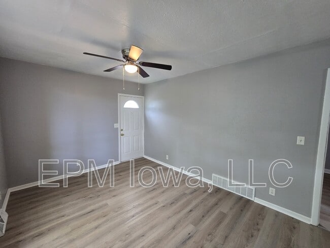 Photo - 512 Maynard Ave