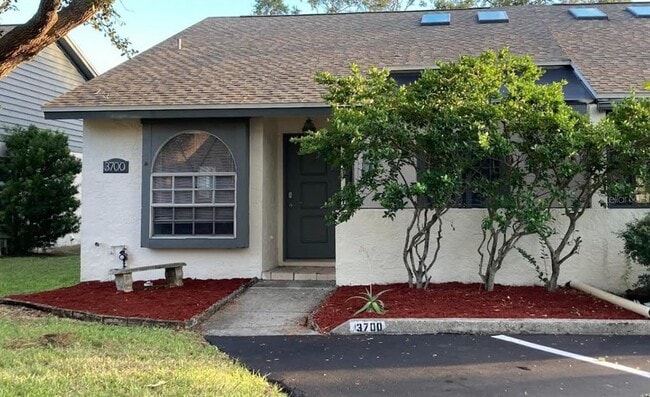Building Photo - 3700 Cuernavaca Ct