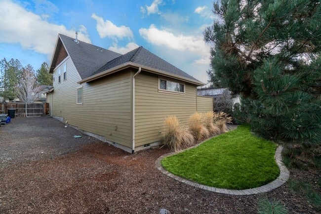 Photo - Craftsman home with many upgrades & RV Parking