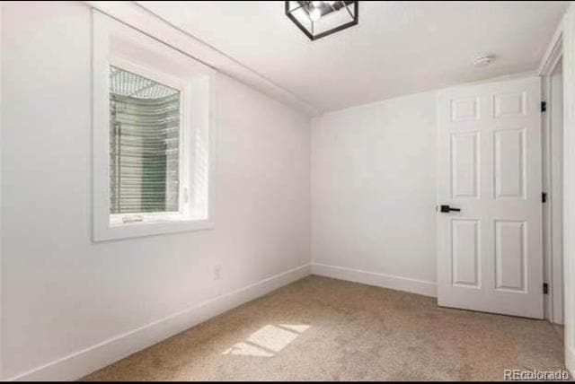 Photo - 737 Utica St