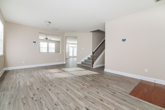 Photo - 5213 Meryton Park Way