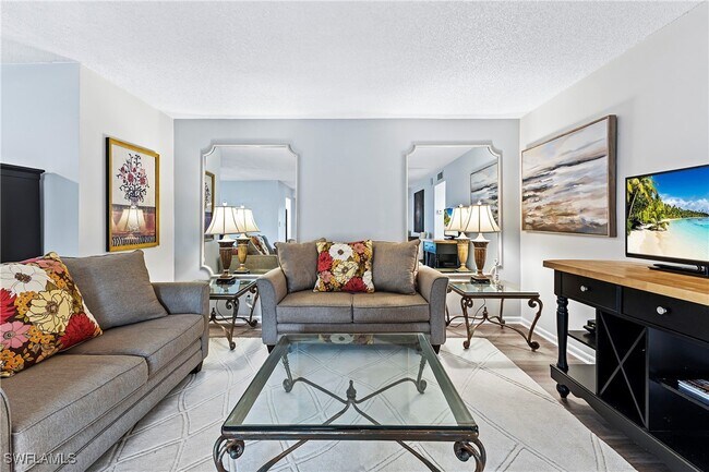 Photo - 3000 Gulf Shore Blvd N Unit 211