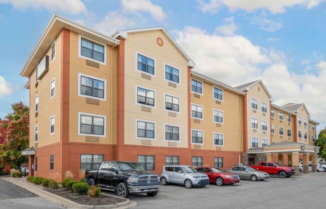 Furnished Studio-Columbus - Worthington
