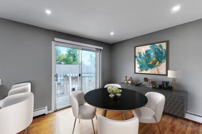 Photo - Cardinal Hill