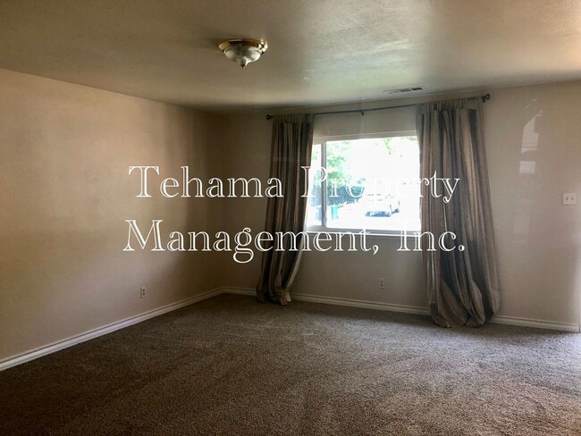 Photo - 4 bedroom 2 bathroom downtown Red Bluff home