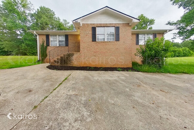 Building Photo - 365 Big Oak Cir Rental