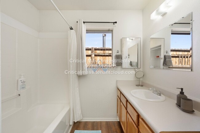 Photo - 733 N Humbolt St Unit D