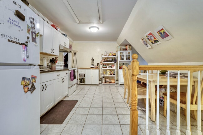 Photo - 645 Washington St Unit 3