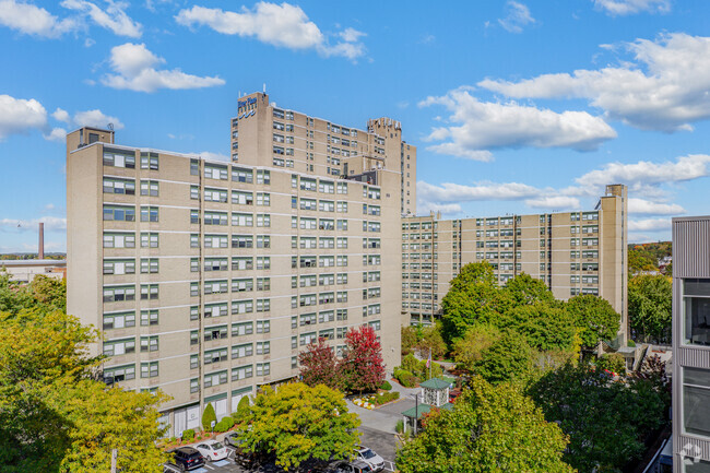 River Place Towers - River Place Towers Apartments