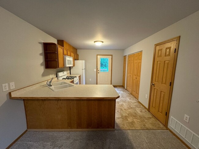 Photo - 2875 S Donovan Dr Unit 4