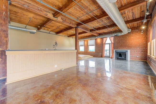 Photo - Huge Luxury 2 Story Condo with Private Roo... Unit 505