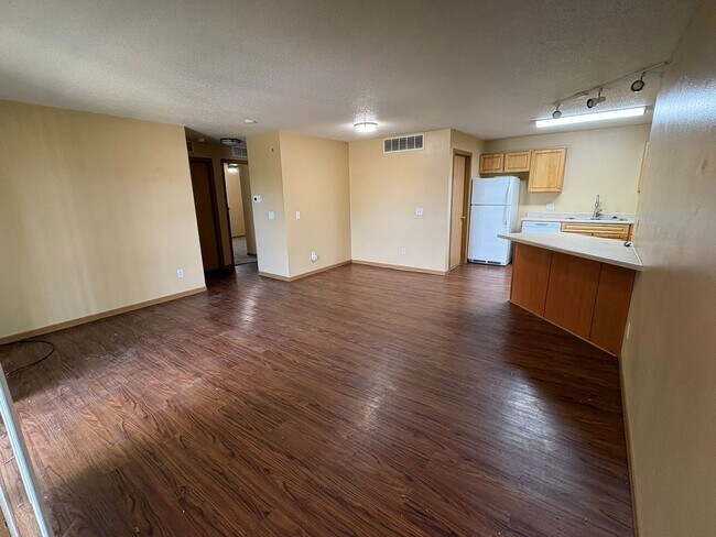 Photo - 7001 56th St Unidad #5
