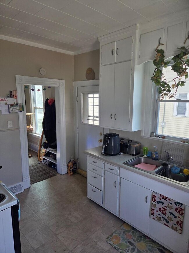 Photo - 818 6th St S Unit 822