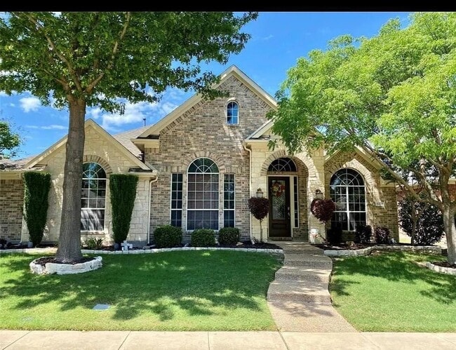 Building Photo - 9208 Sterling Gate Dr