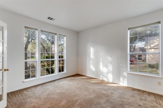 Photo - 1908 Montana Sky Dr