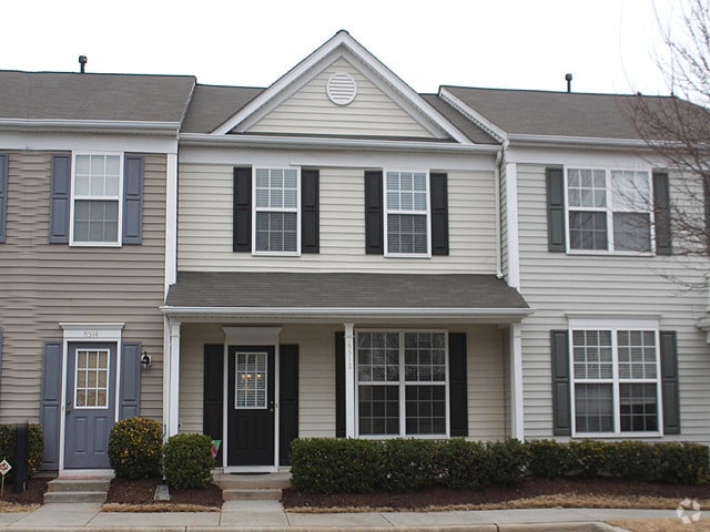 Building Photo - 3-Bedroom Townhome in Fantastic NW Raleigh...