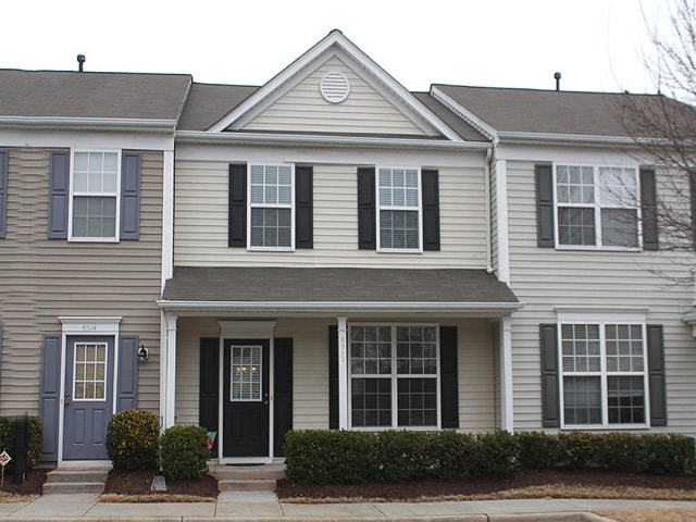 3-Bedroom Townhome in Fantastic NW Raleigh... - 3-Bedroom Townhome in Fantastic NW Raleigh...