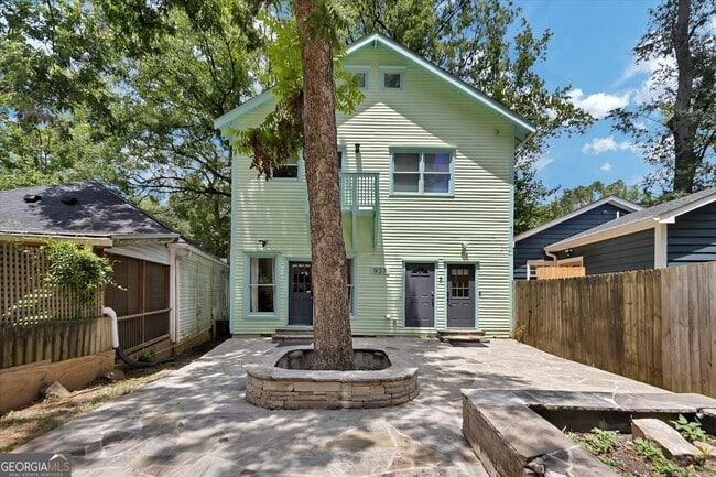 Photo - 937 Austin Ave NE