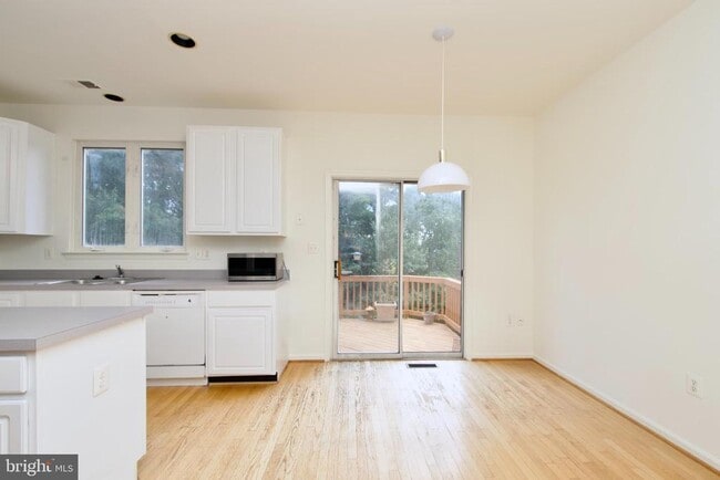 Photo - 5236 Ballycastle Cir