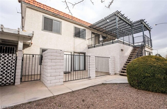 Photo - 1133 Willow Tree Dr Unit C