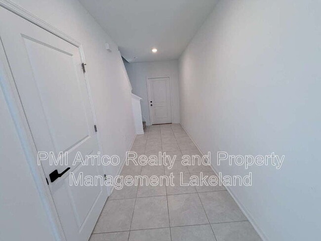 Photo - 1799 Foreman Rd